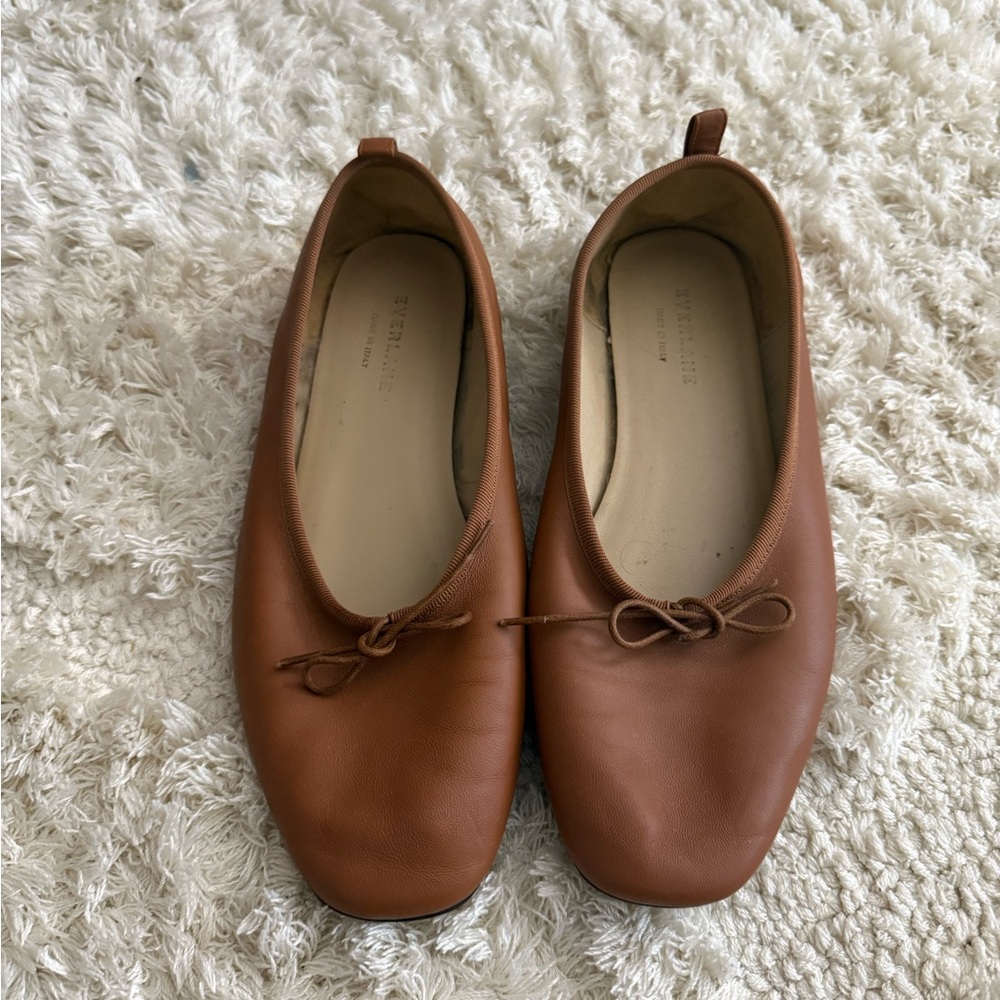 Everlane Brown Leather Flats